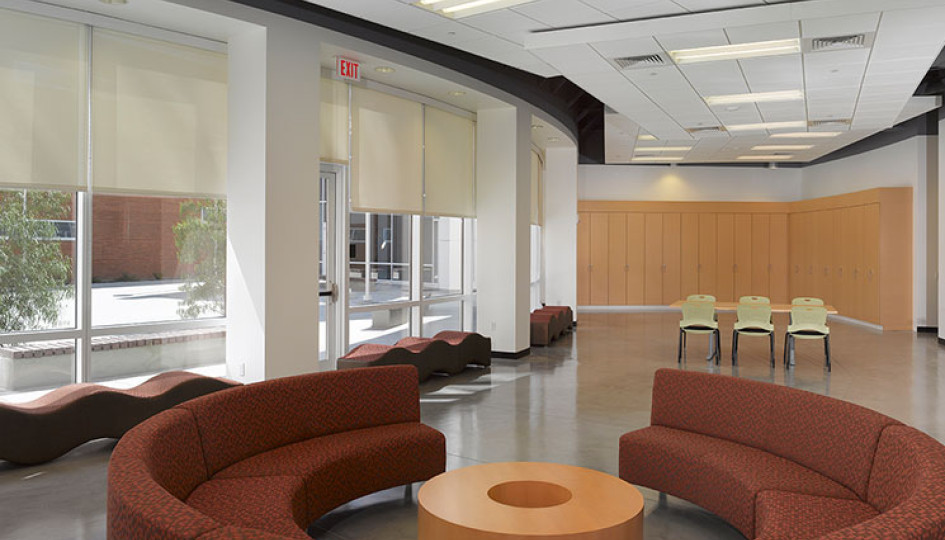 manual-shades-cal-state