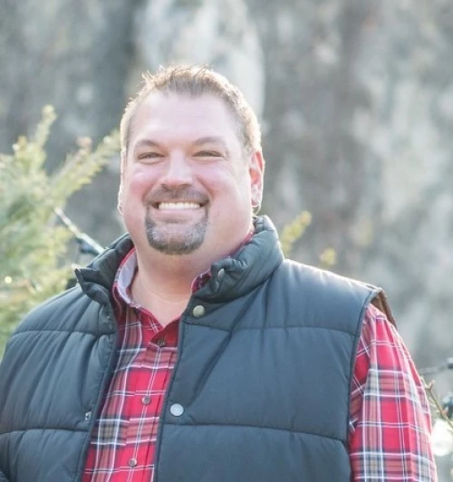 Cropped headshot - Petka, Brian