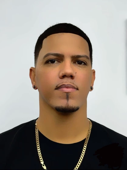 Headshot - Andrade, Helton