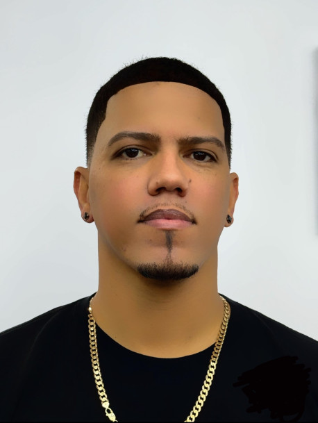 Headshot - Andrade, Helton